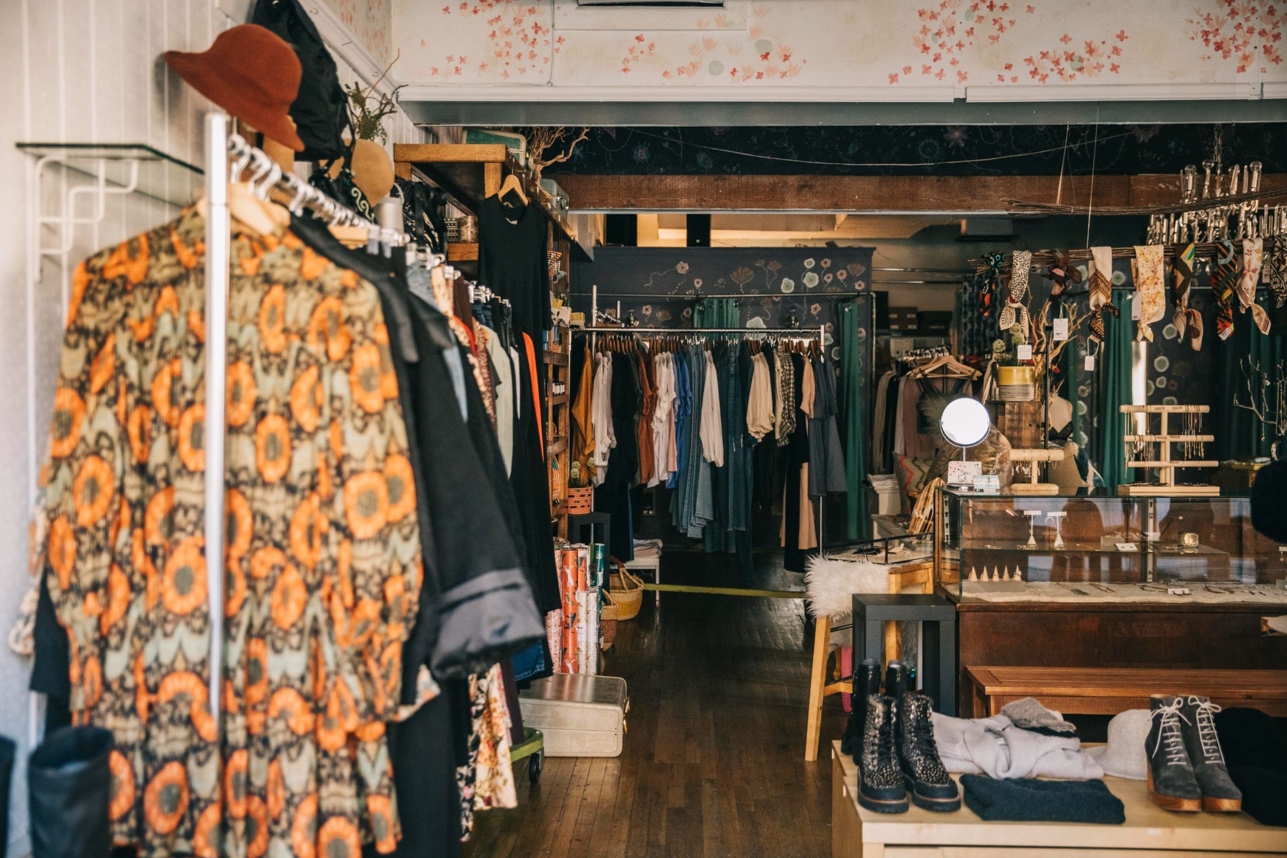 Hudson House Lofts - Neighborhood Clothing Store